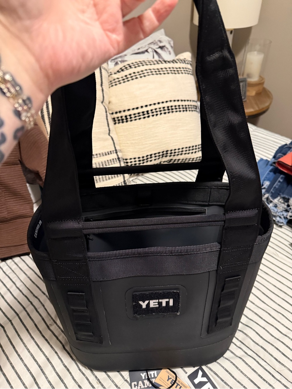 YETI Camino 20 - Black on Black - Picture 7 of 8
